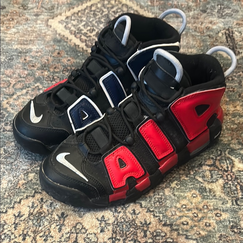 Nike Air More Uptempo youth size 6.5 Black, blue and red basketball sneaker